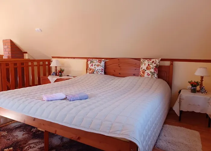 Tulipan Haz Apartmán Bodony